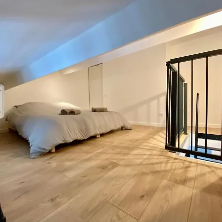 Little Duplex Yourhosthelper 아파트 *