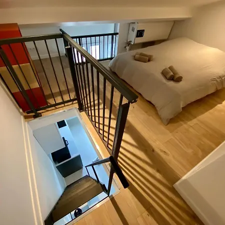 Little Duplex Yourhosthelper